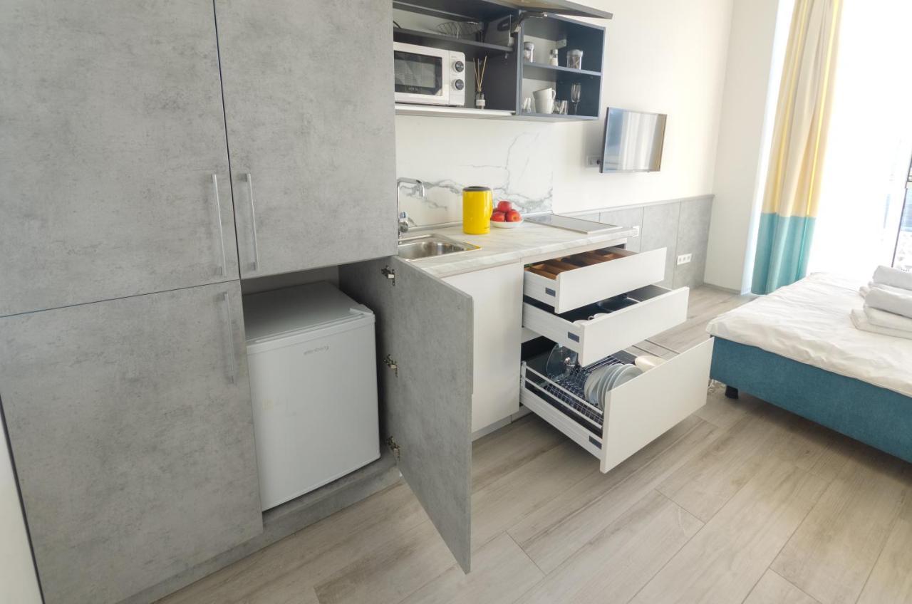 New Apartment Near Railway Station 1A เคียฟ ภายนอก รูปภาพ