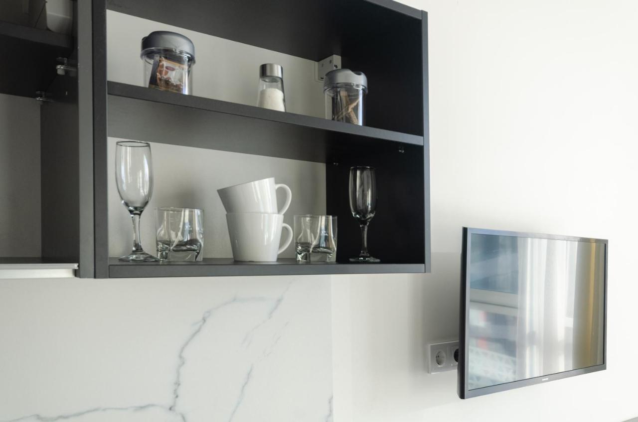 New Apartment Near Railway Station 1A เคียฟ ภายนอก รูปภาพ